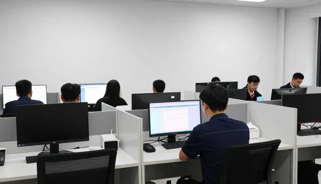 山东欣鑫化妆品有限公司介绍数据中台建设在科技服务中的应用